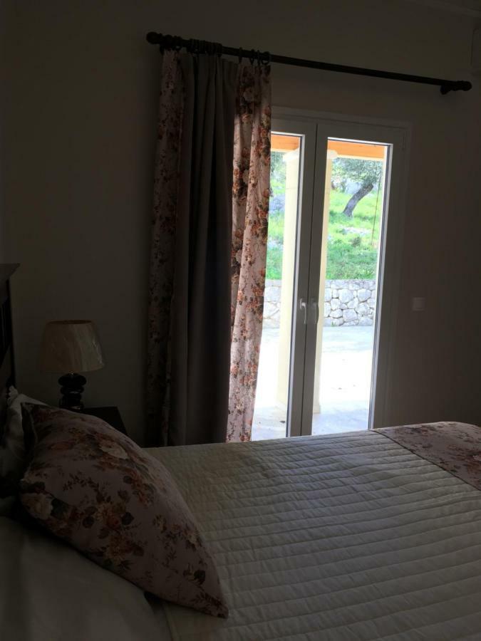 The Olive Grove House Villa Kassiopi Exteriör bild