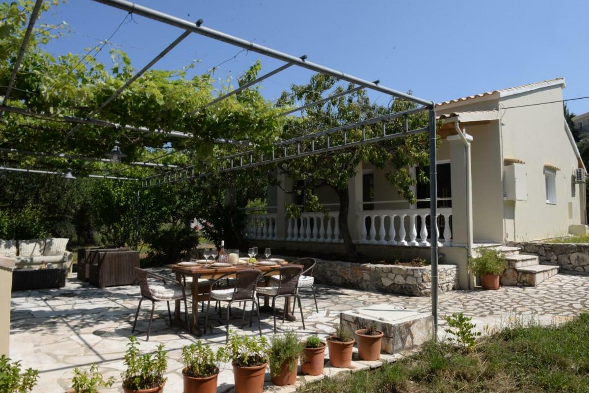The Olive Grove House Villa Kassiopi Exteriör bild