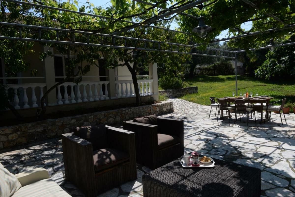 The Olive Grove House Villa Kassiopi Exteriör bild